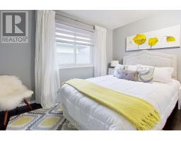 258 COLETTE DRIVE - 17