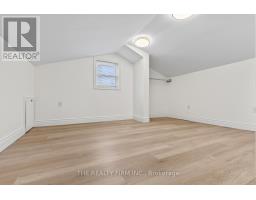 62 BEECHBANK CRESCENT - 28