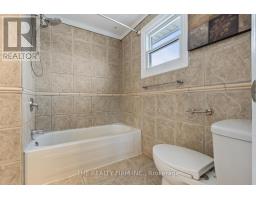 62 BEECHBANK CRESCENT - 31