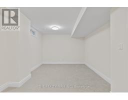 62 BEECHBANK CRESCENT - 36