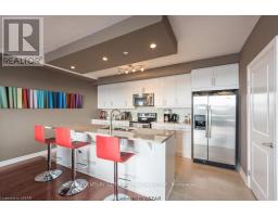 1307 - 330 RIDOUT STREET N - 5