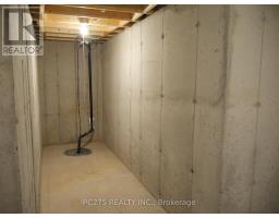 94 BEECH BOULEVARD - 31