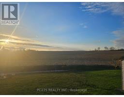 94 BEECH BOULEVARD - 36
