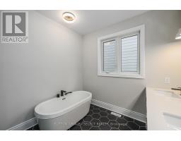 14 - 2835 SHEFFIELD PLACE - 10