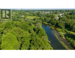14 - 2835 SHEFFIELD PLACE - 11