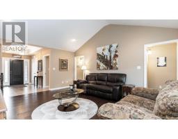 25 - 120 SOUTHGATE PARKWAY - 13