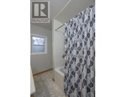 119 THAMES AVENUE - 19
