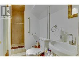 71889 SUNRIDGE CRESCENT - 33
