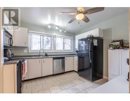 1252 LIMBERLOST ROAD - 12