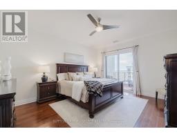 2401 - 330 RIDOUT STREET N - 17