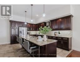 2401 - 330 RIDOUT STREET N - 8
