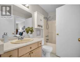 2 - 59 PENNYBROOK CRESCENT - 14