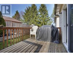 2 - 59 PENNYBROOK CRESCENT - 21