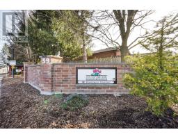 2 - 59 PENNYBROOK CRESCENT - 27