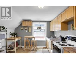 28 BEATTIE AVENUE - 19