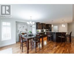436 MACDONALD STREET - 16
