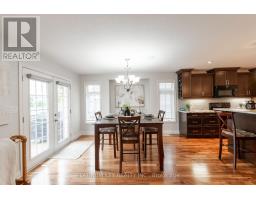 436 MACDONALD STREET - 17