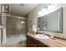 436 MACDONALD STREET - 25