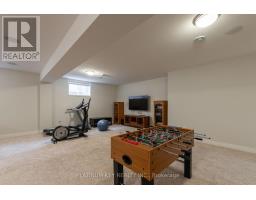 436 MACDONALD STREET - 32