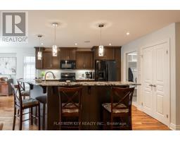 436 MACDONALD STREET - 7