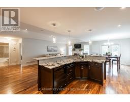 436 MACDONALD STREET - 9