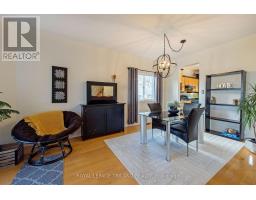 48 MEADOWOAK CRESCENT - 6