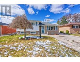 55 APONI CRESCENT - 1