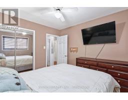 55 APONI CRESCENT - 16