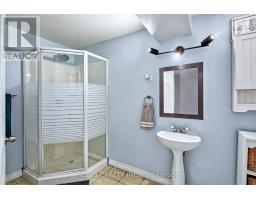 55 APONI CRESCENT - 22
