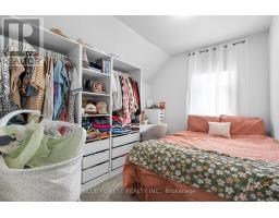 210 WELLINGTON STREET - 21