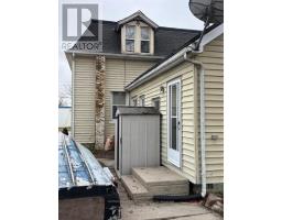 9 MCINTYRE STREET - 4