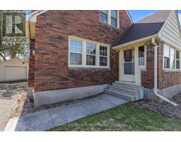 715 WHETTER AVENUE - 3