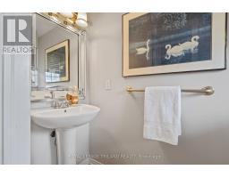 96 - 320 AMBLESIDE DRIVE - 18