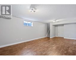 96 - 320 AMBLESIDE DRIVE - 35