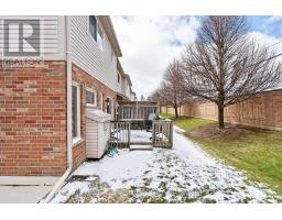 96 - 320 AMBLESIDE DRIVE - 39