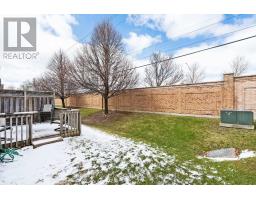 96 - 320 AMBLESIDE DRIVE - 40