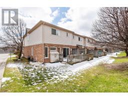 96 - 320 AMBLESIDE DRIVE - 41