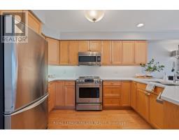 96 - 320 AMBLESIDE DRIVE - 9