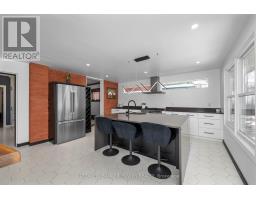 27 BELGRAVE AVENUE - 13