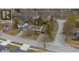 196 WYCHWOOD PARK - 42