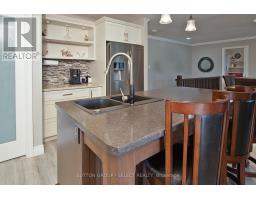 70 SHAW VALLEY DRIVE - 12