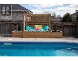 70 SHAW VALLEY DRIVE - 34