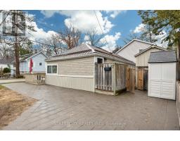 17 WARWICK AVENUE - 29