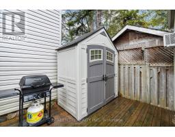 17 WARWICK AVENUE - 30