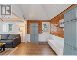 17 WARWICK AVENUE - 5