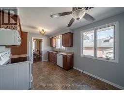 747 GRENFELL DRIVE - 10