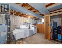72 HEATHER CRESCENT - 28