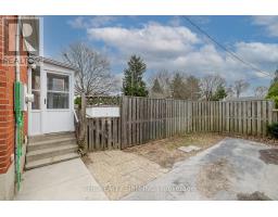 72 HEATHER CRESCENT - 31