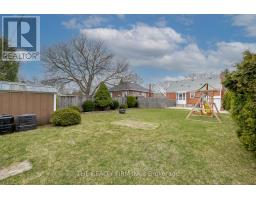 72 HEATHER CRESCENT - 33