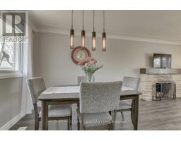 393 CHIPPENDALE CRESCENT - 12